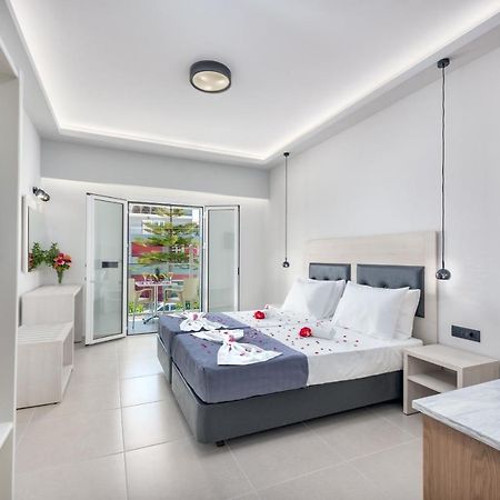 Breeze Luxury Rooms Laganas Exterior foto